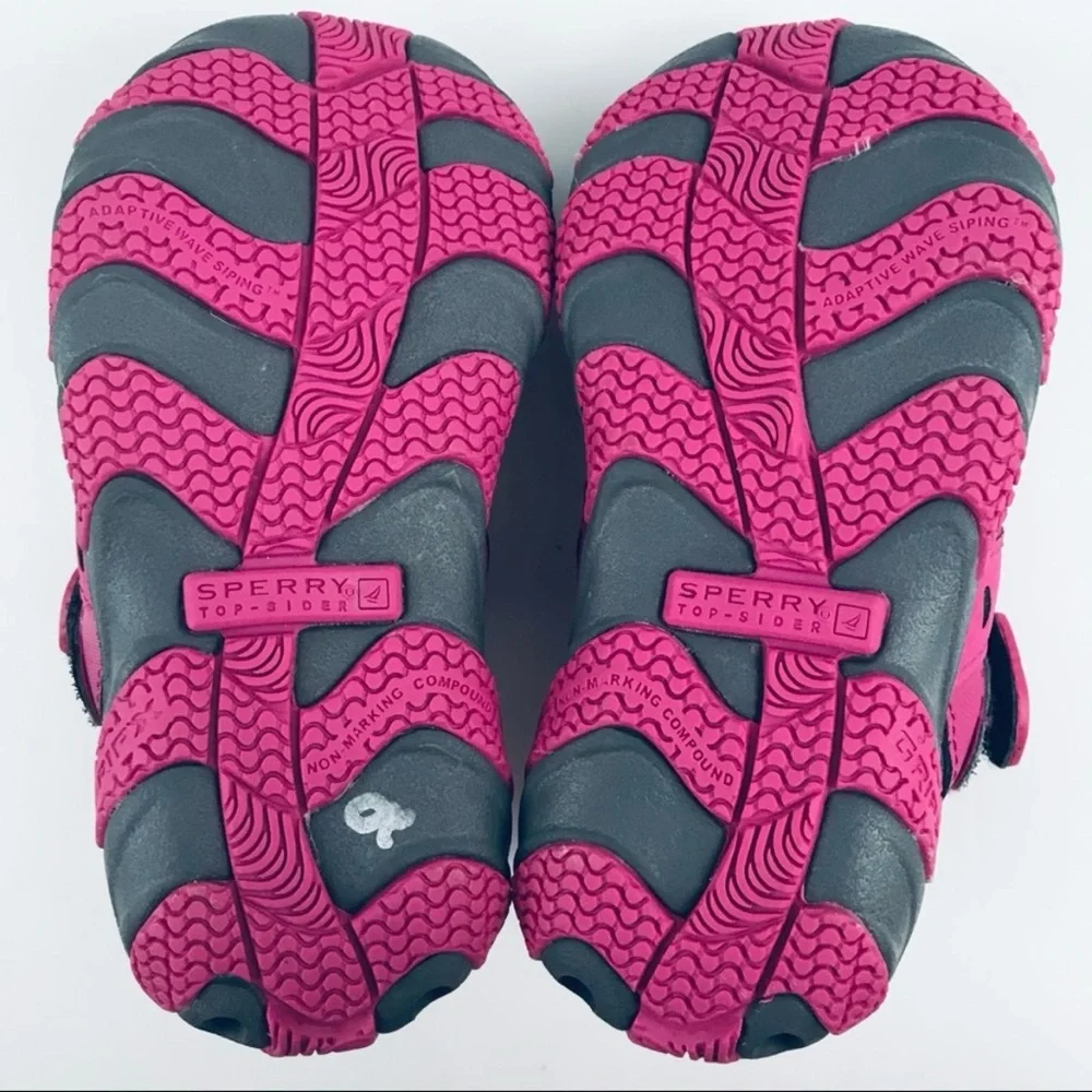 Sperry closed toe